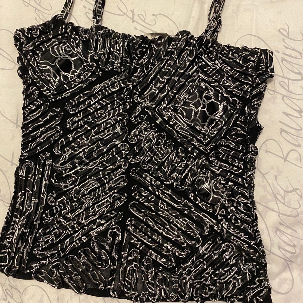 Bustier - Picture 2 of 3